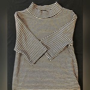 H&M Divided Blouse For Woman Size Small.